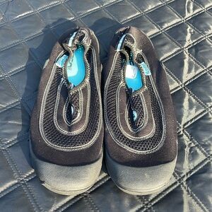 Cudas Flatwater Women's Water Shoe Black Size 10